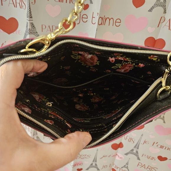Betsey Johnson Quilted Handbag/Crossbody - Picture 3 of 5